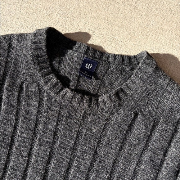 Gray Ribbed Sweater - Picture 2 of 3